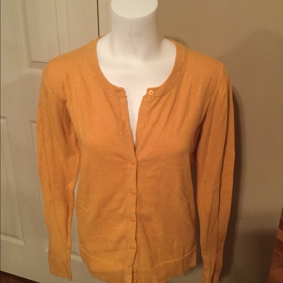 Cardigan - Picture 2 of 2